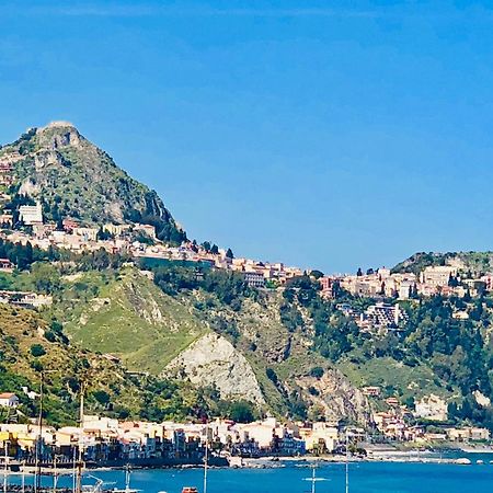 Casa Maccers Lejlighed Giardini Naxos Eksteriør billede