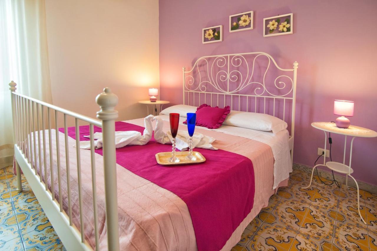 Casa Maccers Lejlighed Giardini Naxos Eksteriør billede